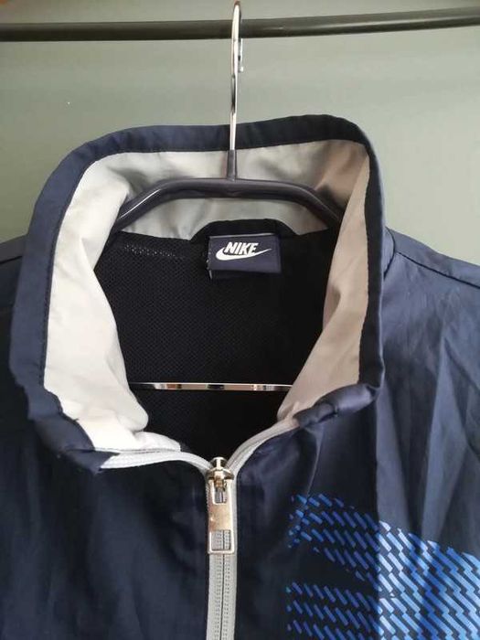 Nike markowa kurtka roz 10 /12 lat
