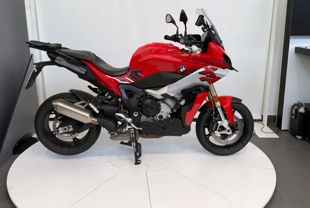 BMW S1000XR - Usada