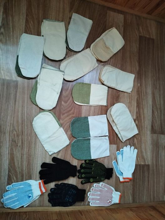 Рукавицы перчатки строительные.