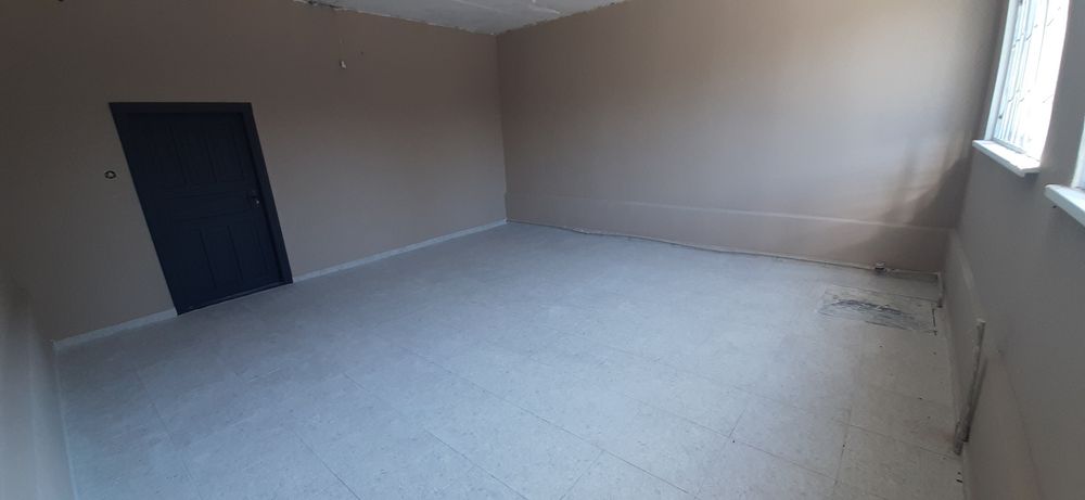 Прииміщення комерційного призначення.