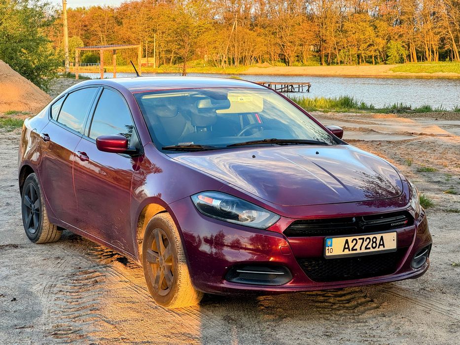 Продаю своє авто Dodge Dart 2.4L SXT 2014 р.