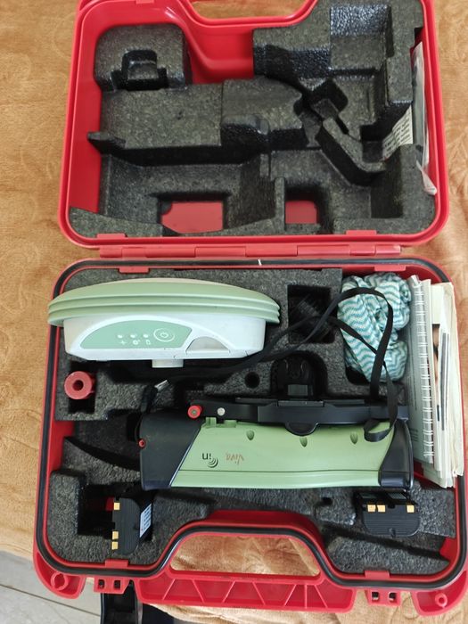 Odbiornik GPS Leica CS10 + antena GS08plus