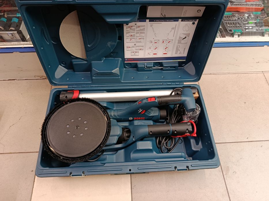 Професійна шліфувальна машина для стін Bosch GTR 550