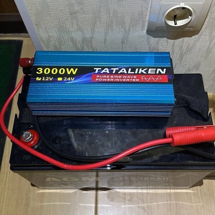 Инвертор 12В - 220В  3000w чистый синус