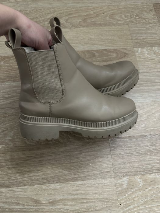 Взуття шкіряне 38 розміру Hm зимове