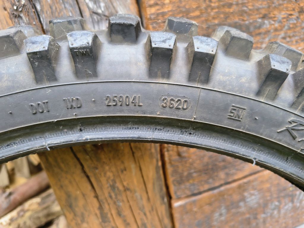 michelin anakee wild 130/80 r17, pirelli mt21 rallycross 90/90-21