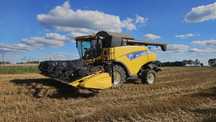 New Holland CR 9060 jak CR 9080 Heder 7.30 Vario zamiana