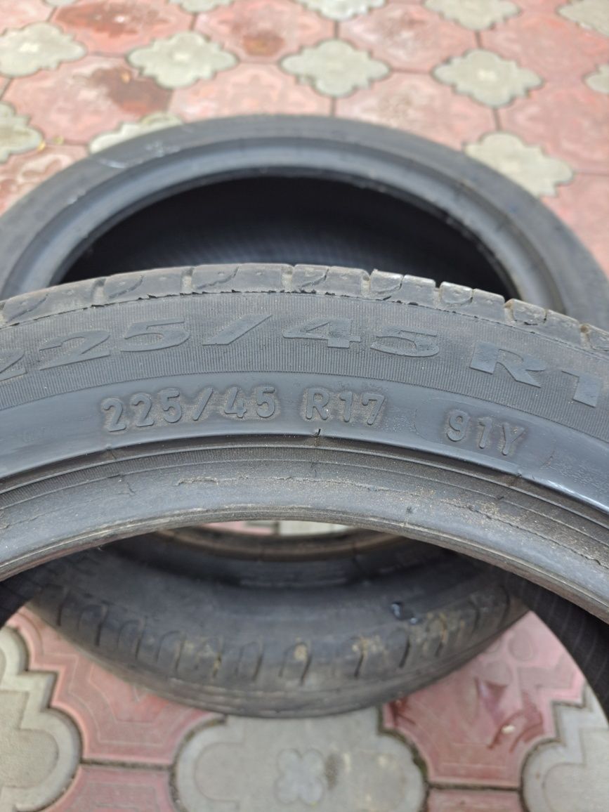 2 Шини Pirelli 225/45 r17 91Y