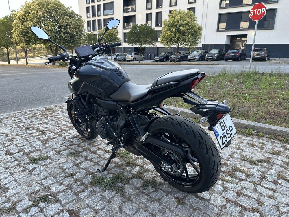 Yamaha Mt-07 2024 c/quickshift ( 4 mil klms)