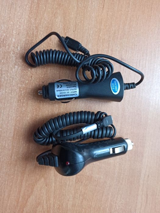 Автомобильные зарядные устройства microUSB
