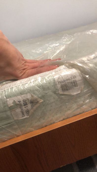 Кровати, матрас и тумбочка детская для девочки