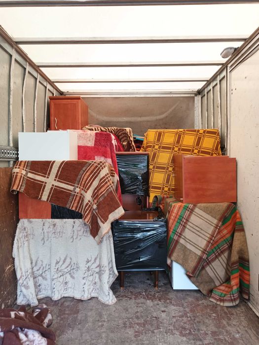 Przeprowadzki transport utylizacja starych mebli tanio