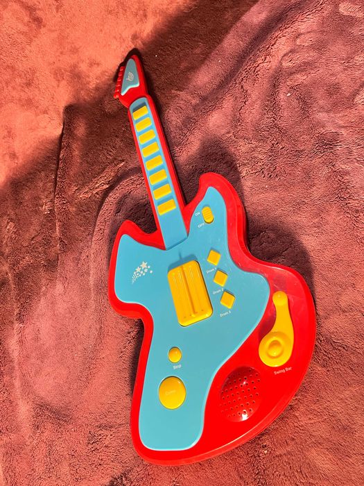 Gitara elektroniczna dla dzieci Tesco Carousel
