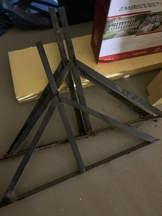 Stojak metalowy 4 sztuki