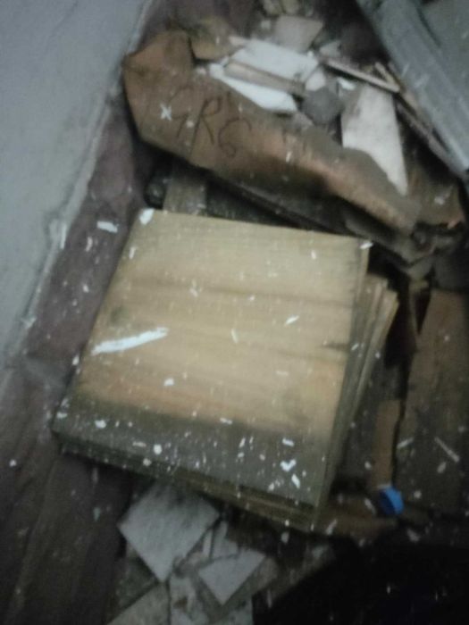 Płytki oddam za darmo