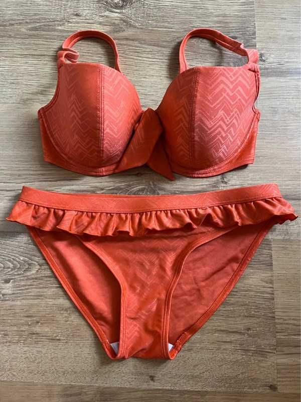 70E/34 Panache by Cleo Rita bikini z falbanką i logo super stan