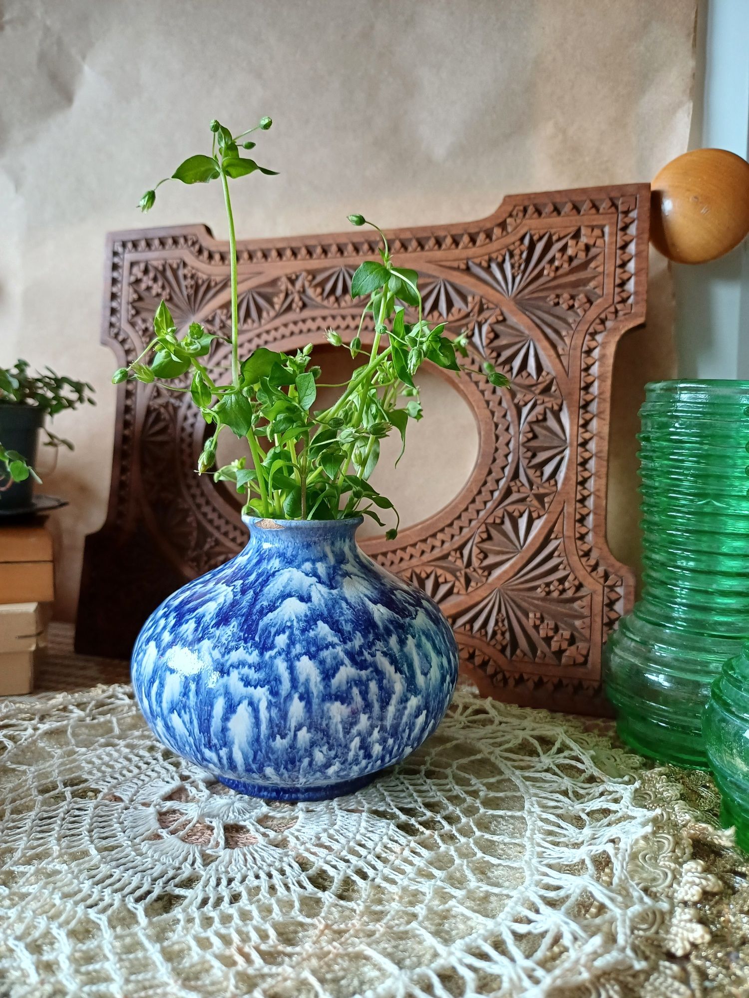 Ceramiczny wazonik vintage retro fajans staryświecznik