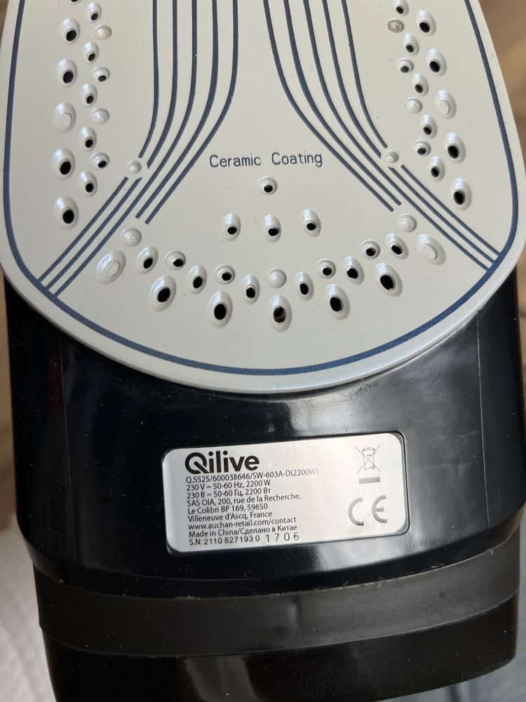 Żelazko czarny Qilive