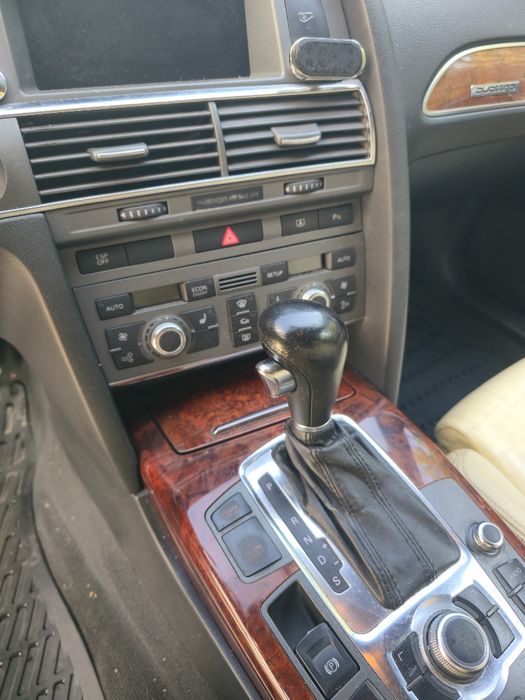 Audi A6 C6 4.2 MPI, bardzo bogata wersja wyposażenia