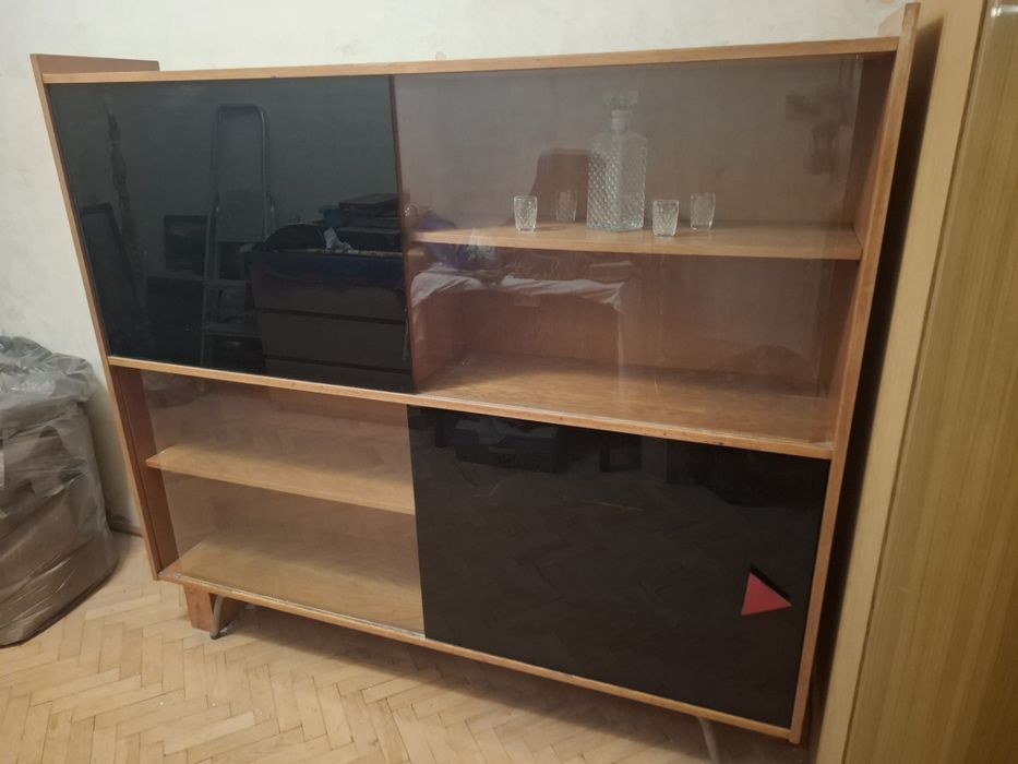 Biblioteczka PRL lata 60-te projektu Lejkowski Leśniewski