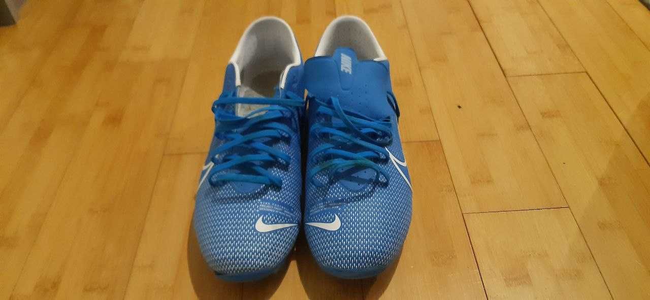 Buty piłkarskie Nike Mercurial Vapor 13 Elite Fg rozmiar 42,5