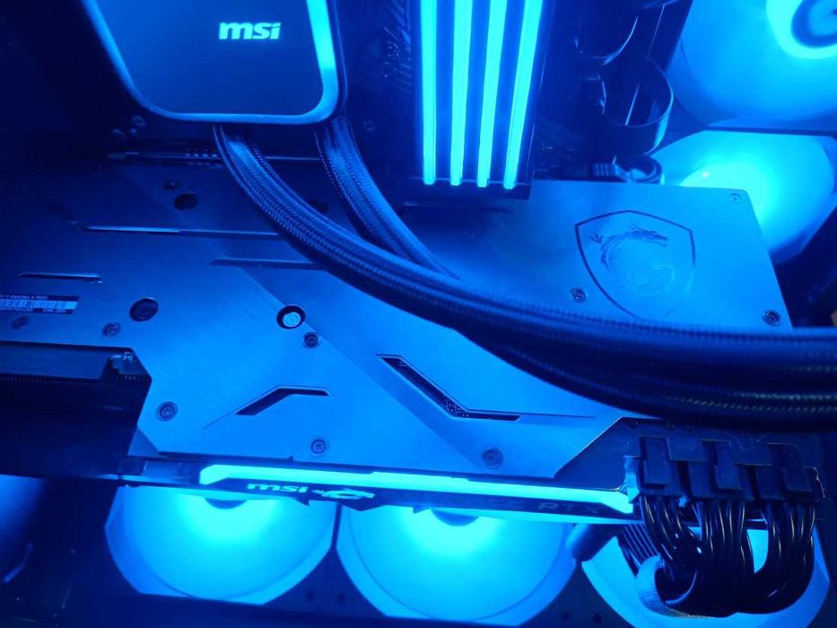 Karta graficzna MSI RTX 2080Ti Gaming X Trio 11GB