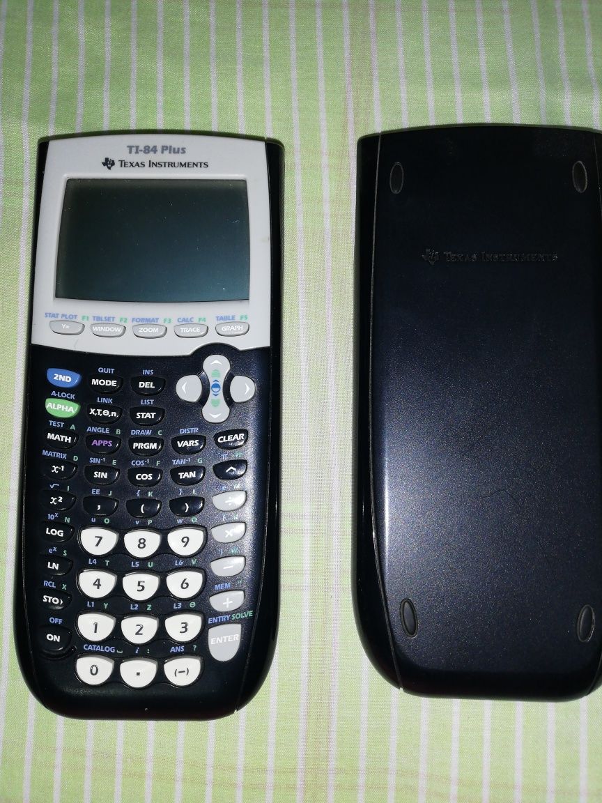 Calculadora Gráfica TI-84 Plus