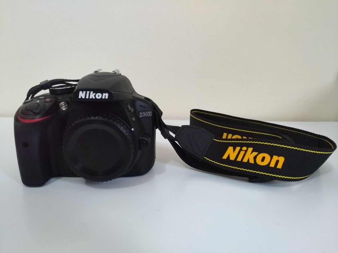 Nikon D3400 + Kit