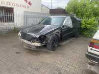 Mercedes-Benz e270 w211