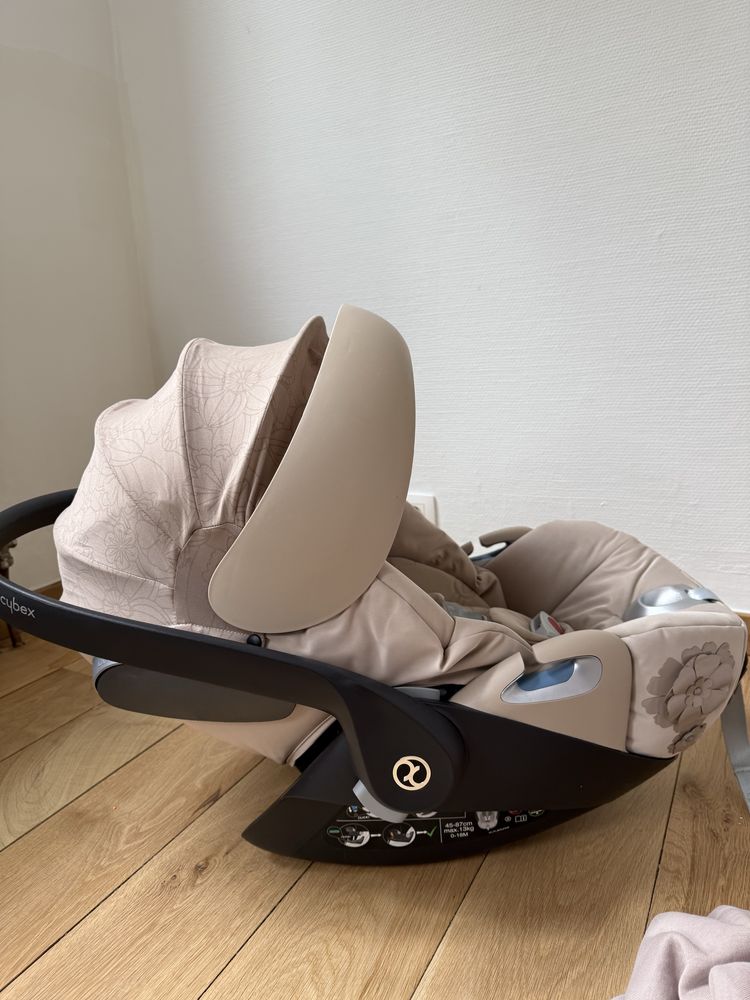 Cybex Cloud Z Simply Flowers Biege