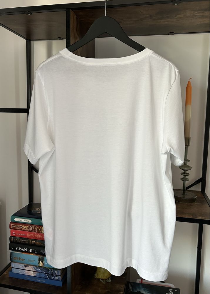 Biały t-shirt z ozdobnym napisem (100% bawełna) z metkami (46; XXL)