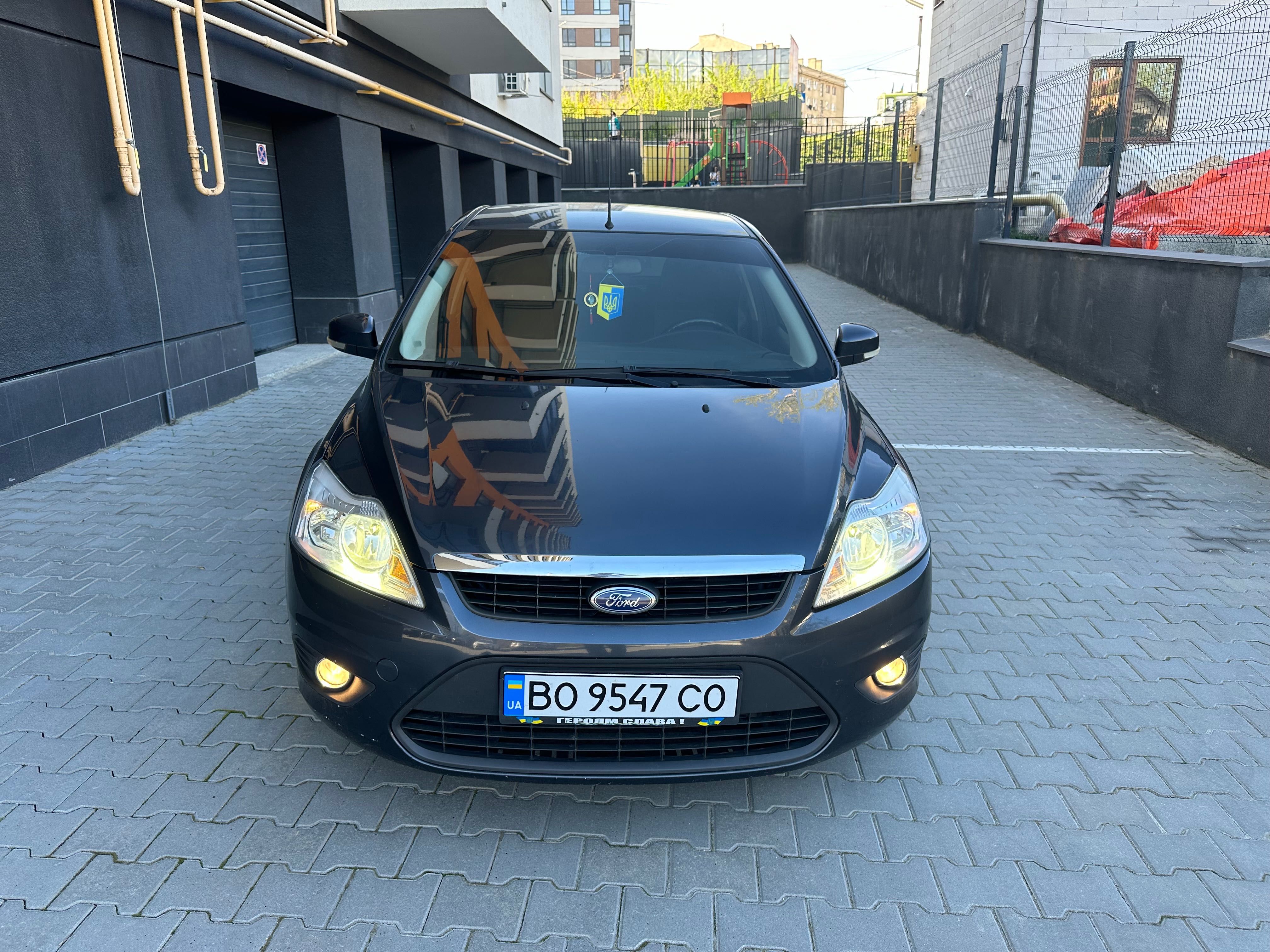 Ford Focus 2010 рік