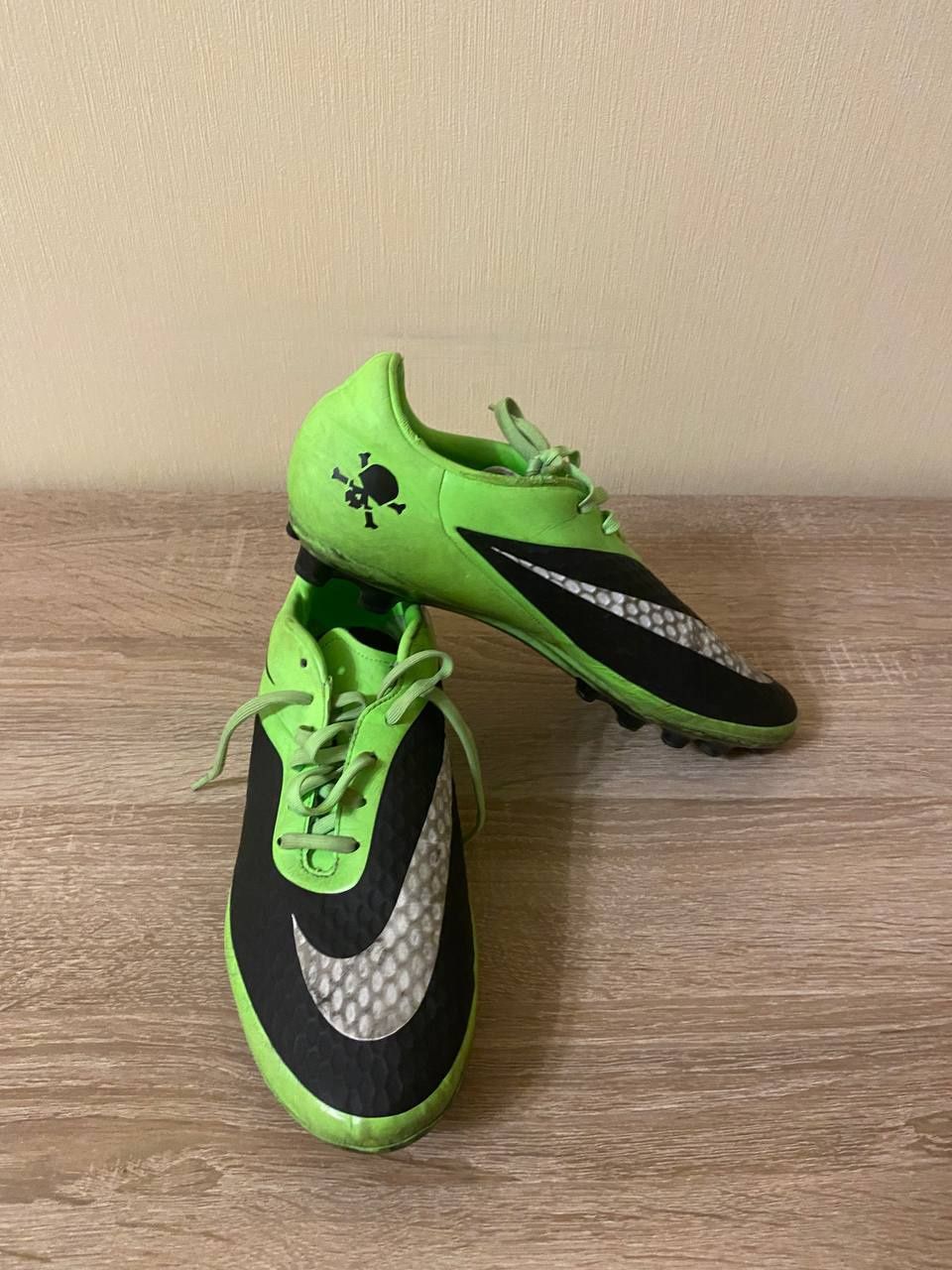 Бутси Nike hypervenom