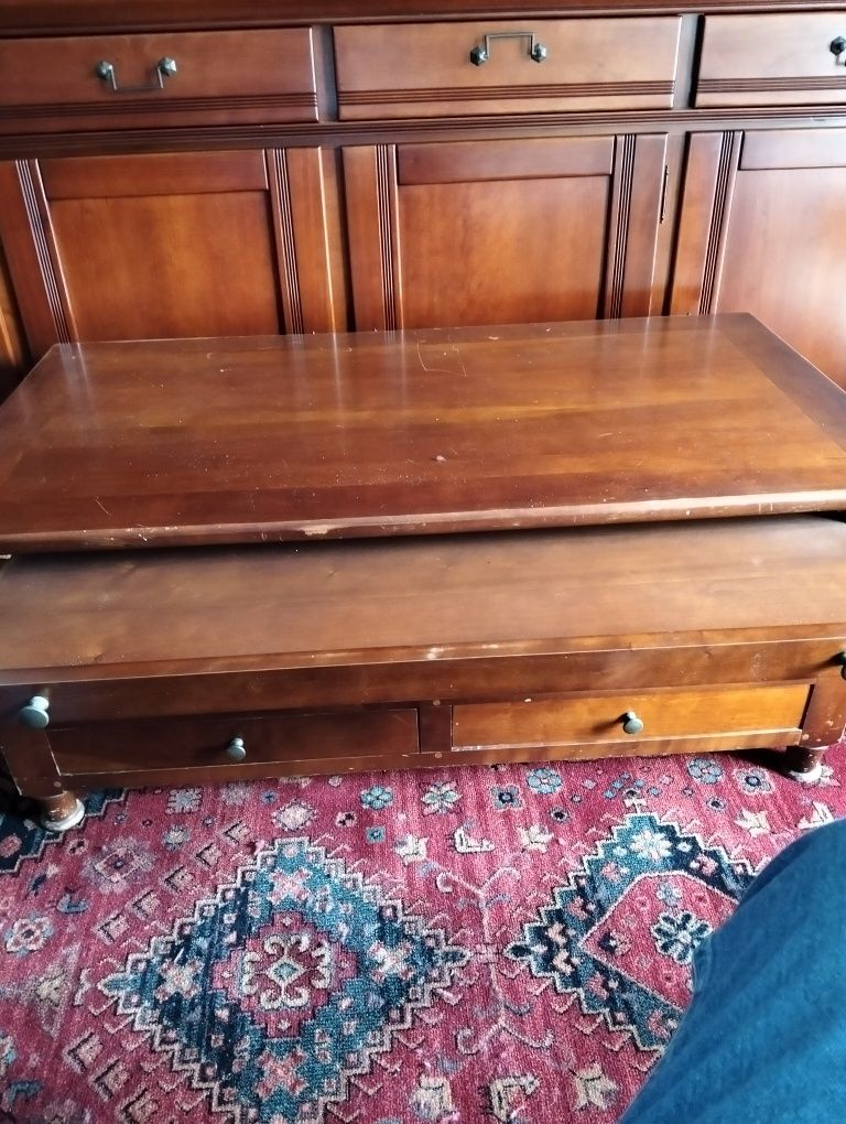 Mesa de sala e de apoio