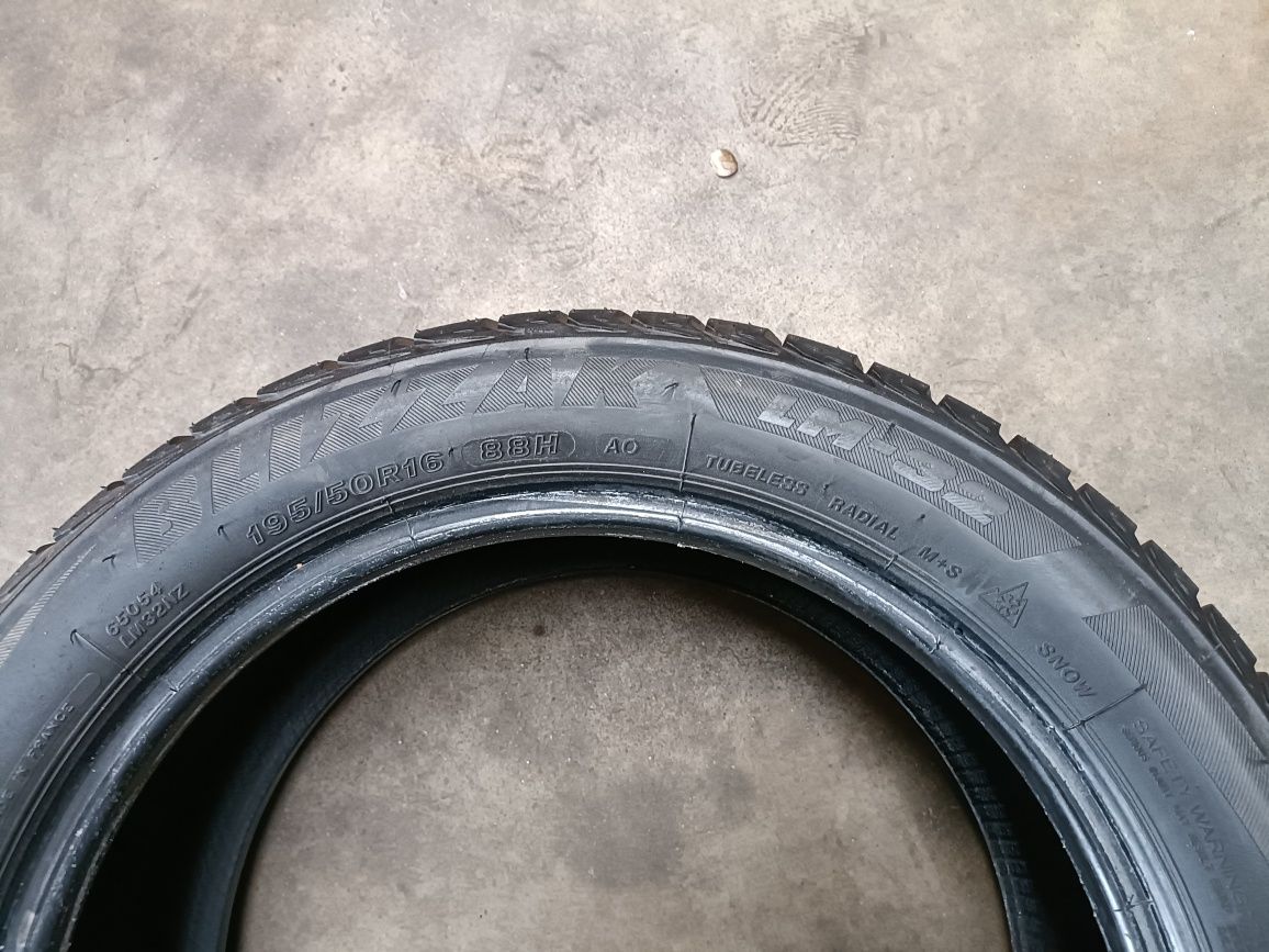 Opony zimowe Bridgestone Blizzak LM-32 195/50R16