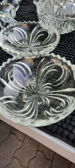 Bomboniera puzderko szkło Ząbkowice PRL