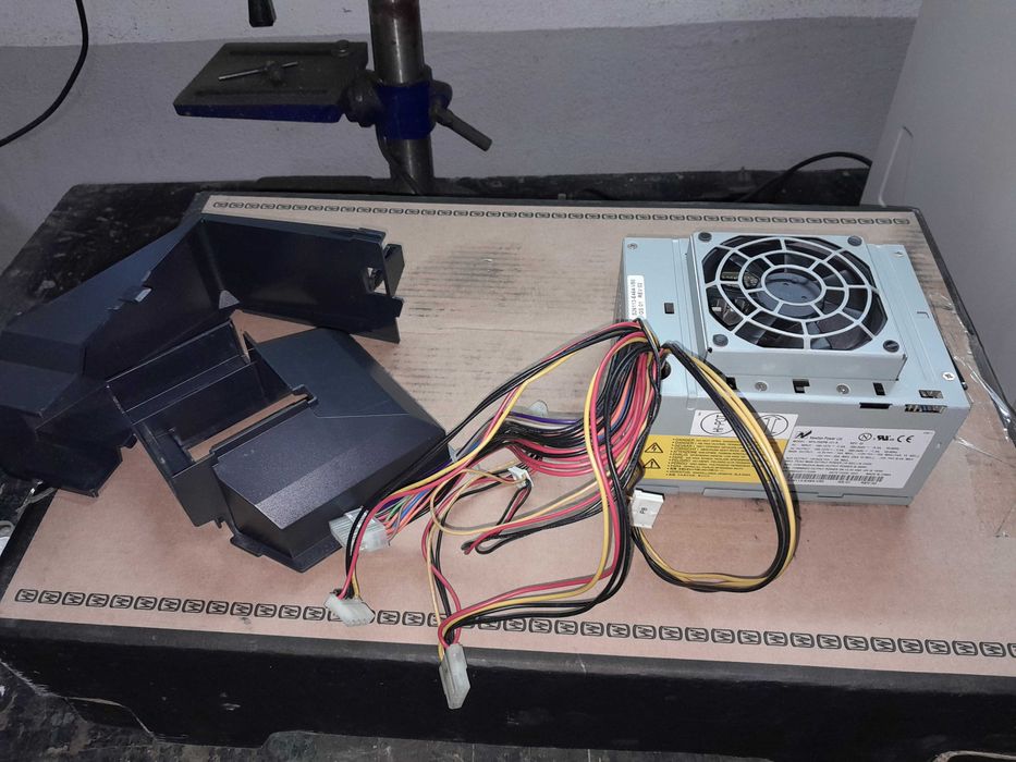 Caixa micro atx + fonte antiga
