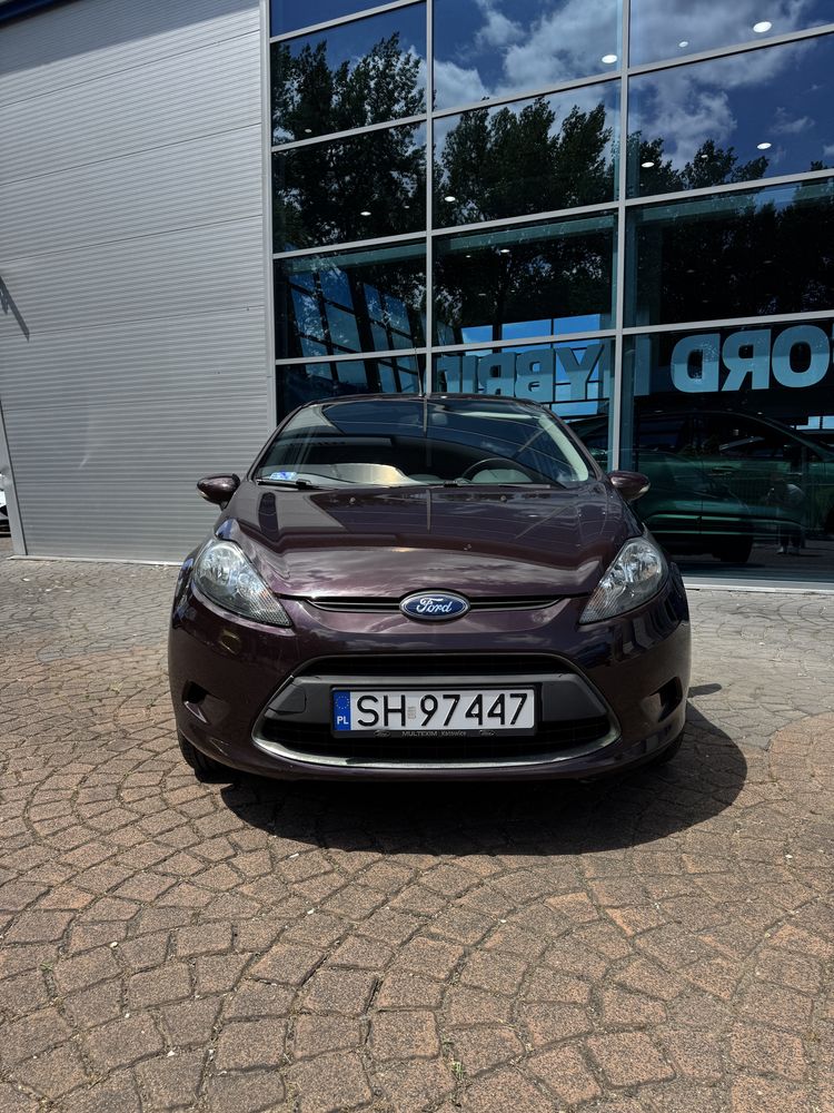 Ford Fiesta mk7 2011 rok rezerwacja