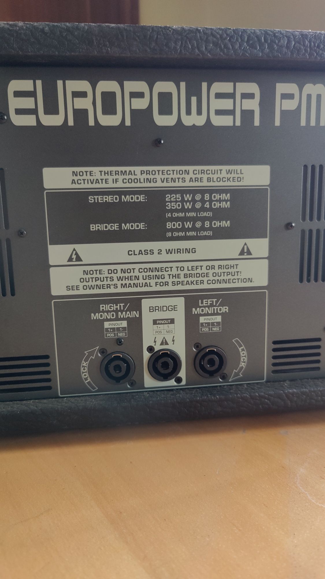 Beringer Europower PMP2000 Mistura