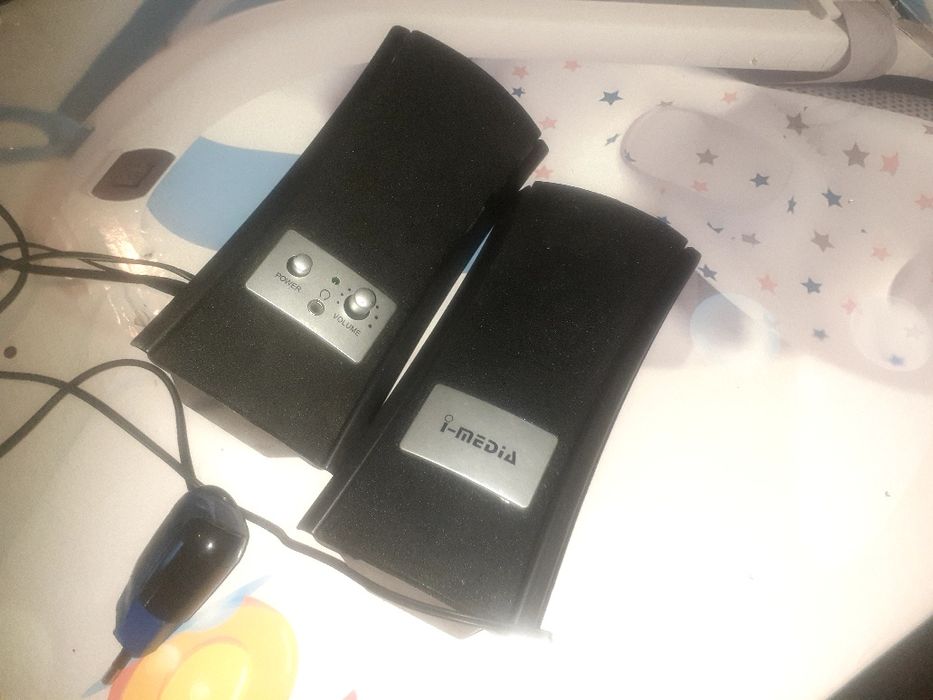 Колонки активные к телефону или компьютеру