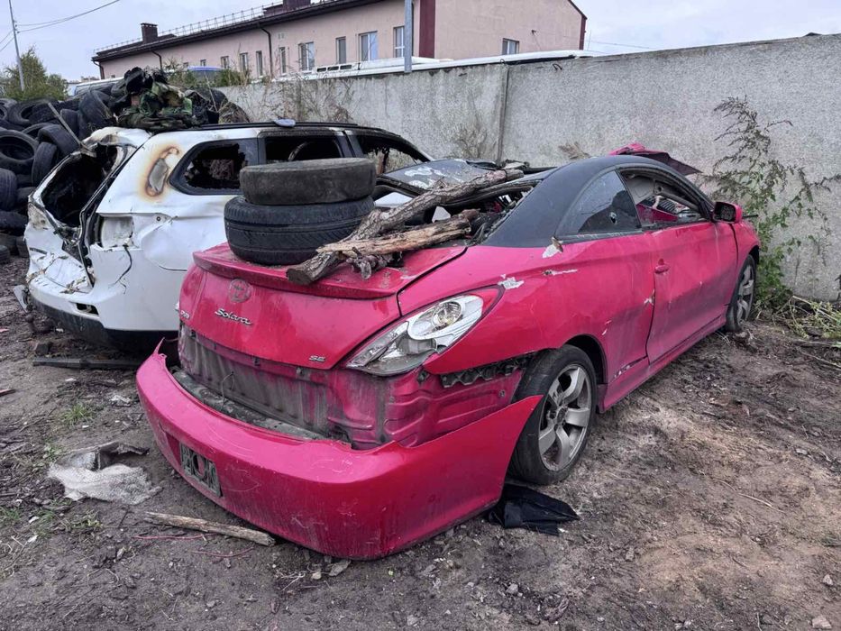 Toyota Camry Solara 2004 рік після прильоту на ходу