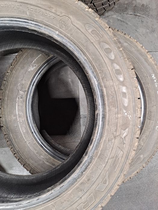 Opony 215 60 R17C  Hankook Goodyear