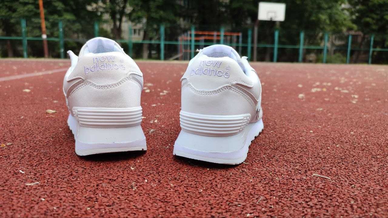 Женские кроссовки New balance