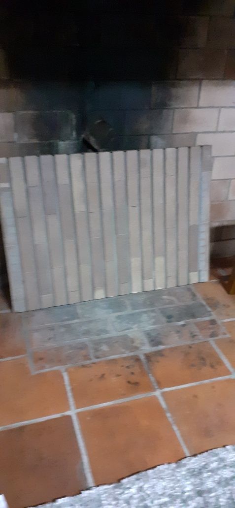 1 pedra de churrasqueira