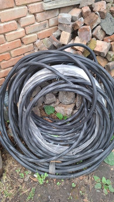 Продам кабель марка АВВГ-1кв. 4×50 Цена 100грн.