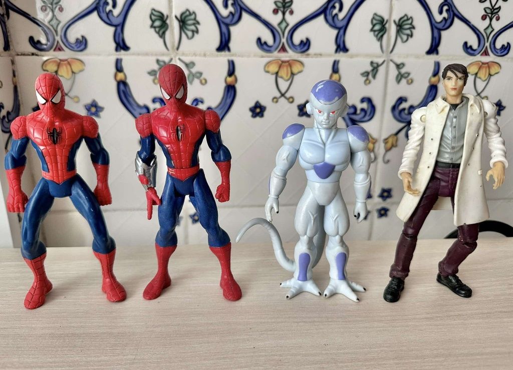 Power rangers tartarugas ninja batman homem aranha dragon ball hulk