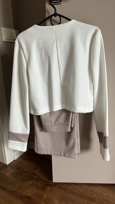 Новенький костюм