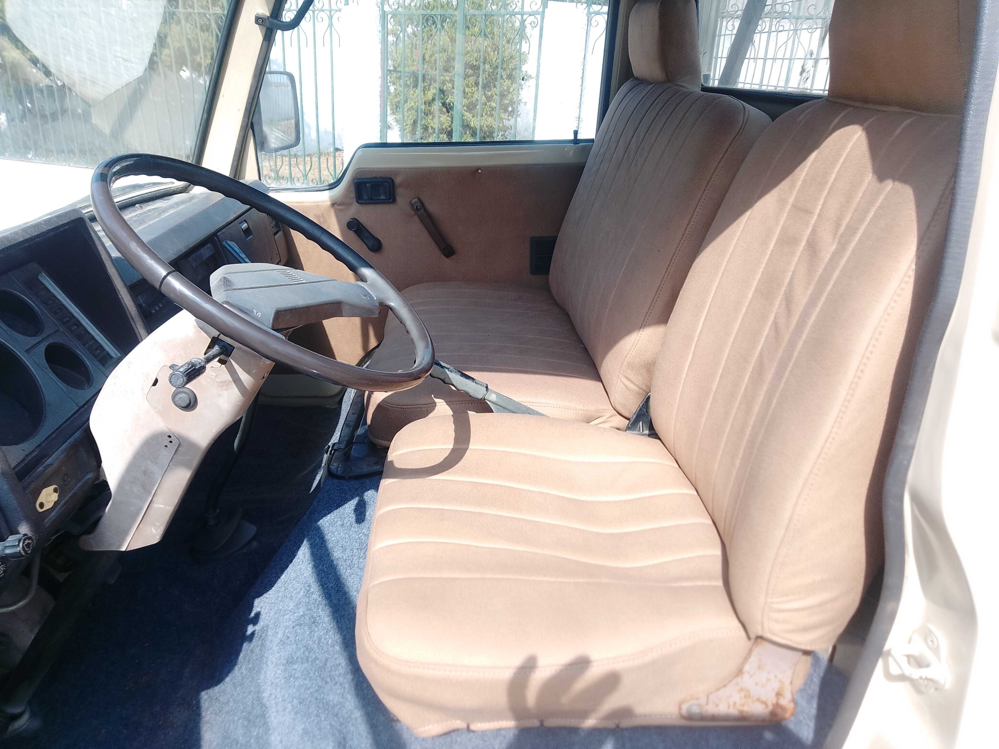 Nissan cabstar ano88