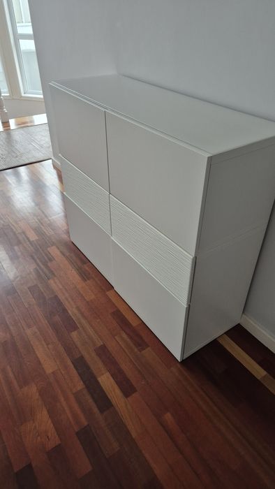 Aparadores IKEA em bom estado
