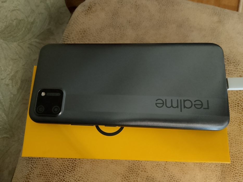 Смартфон Realme C11